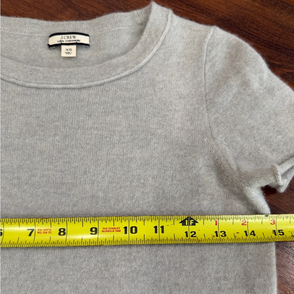 J. Crew women's 100% cashmere sweater short sleeve Gray color XS - Picture 4 of 5